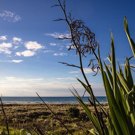 Ohiwa Beach Apartments/ Motel Opotiki Kültér fotó