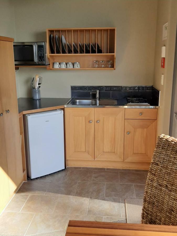 Ohiwa Beach Apartments/ Motel Opotiki Kültér fotó